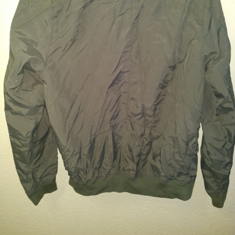 Mint condition jacket - Picture 2 of 4
